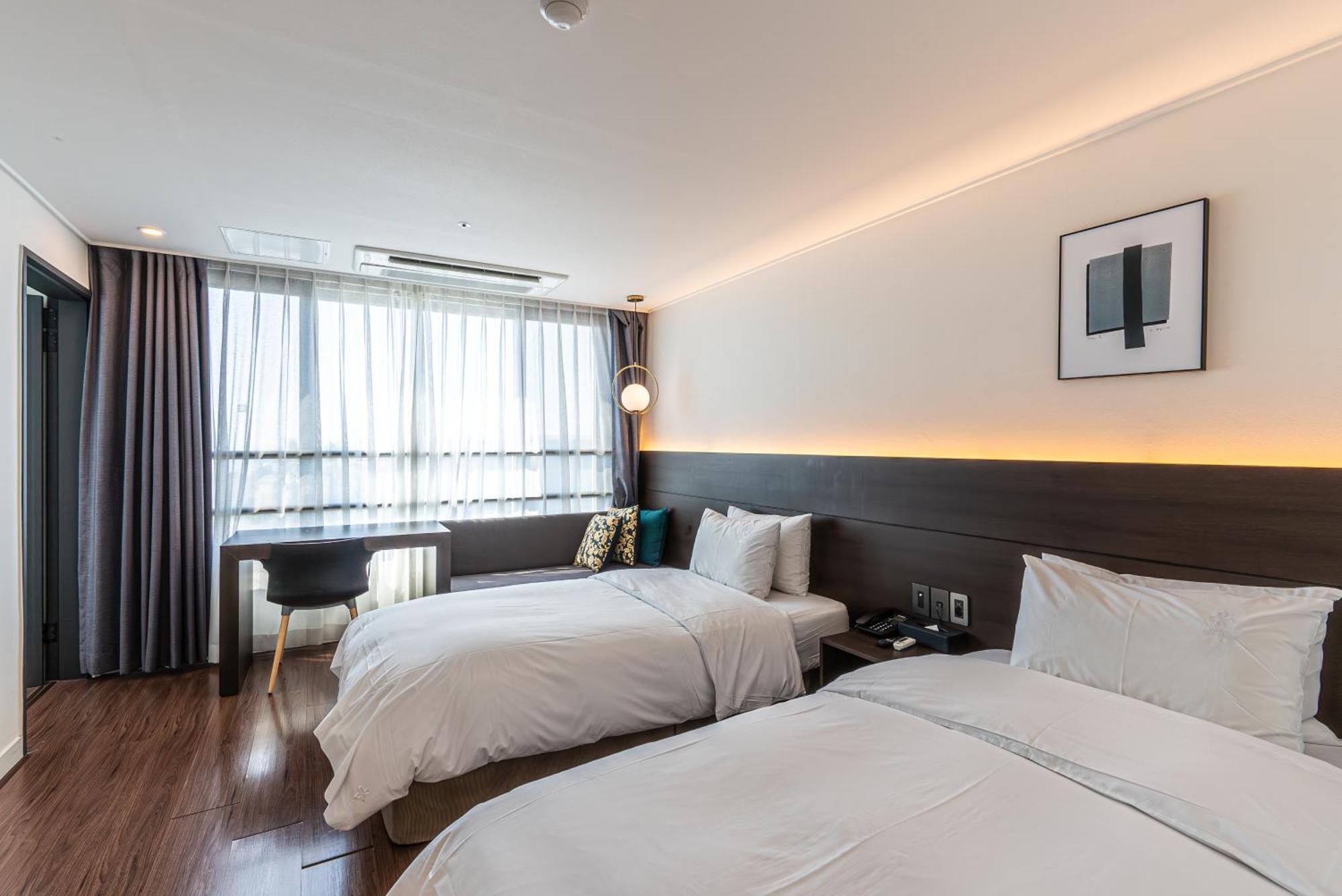 Hotel The Grang Jungmun ソギポ エクステリア 写真