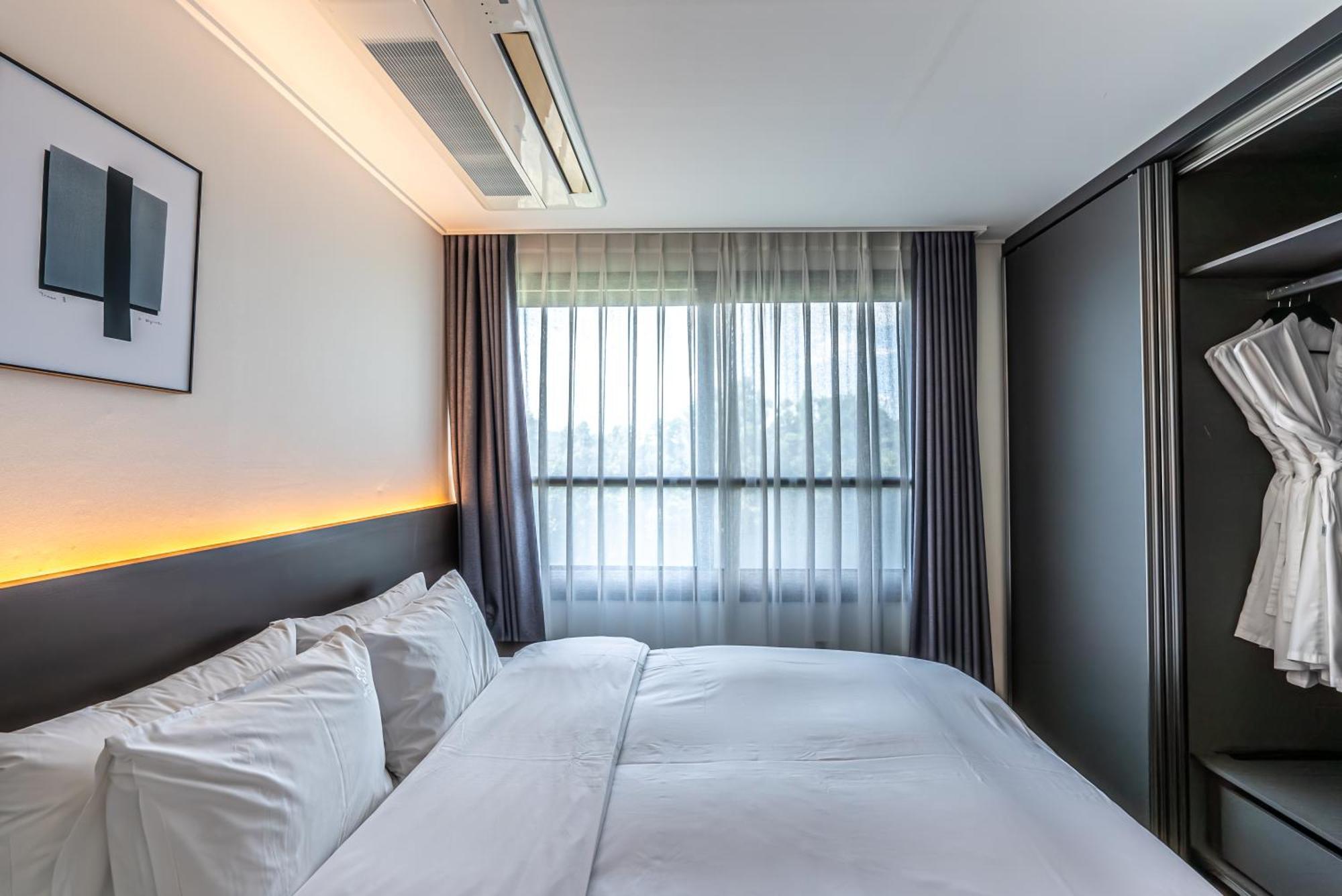 Hotel The Grang Jungmun ソギポ エクステリア 写真