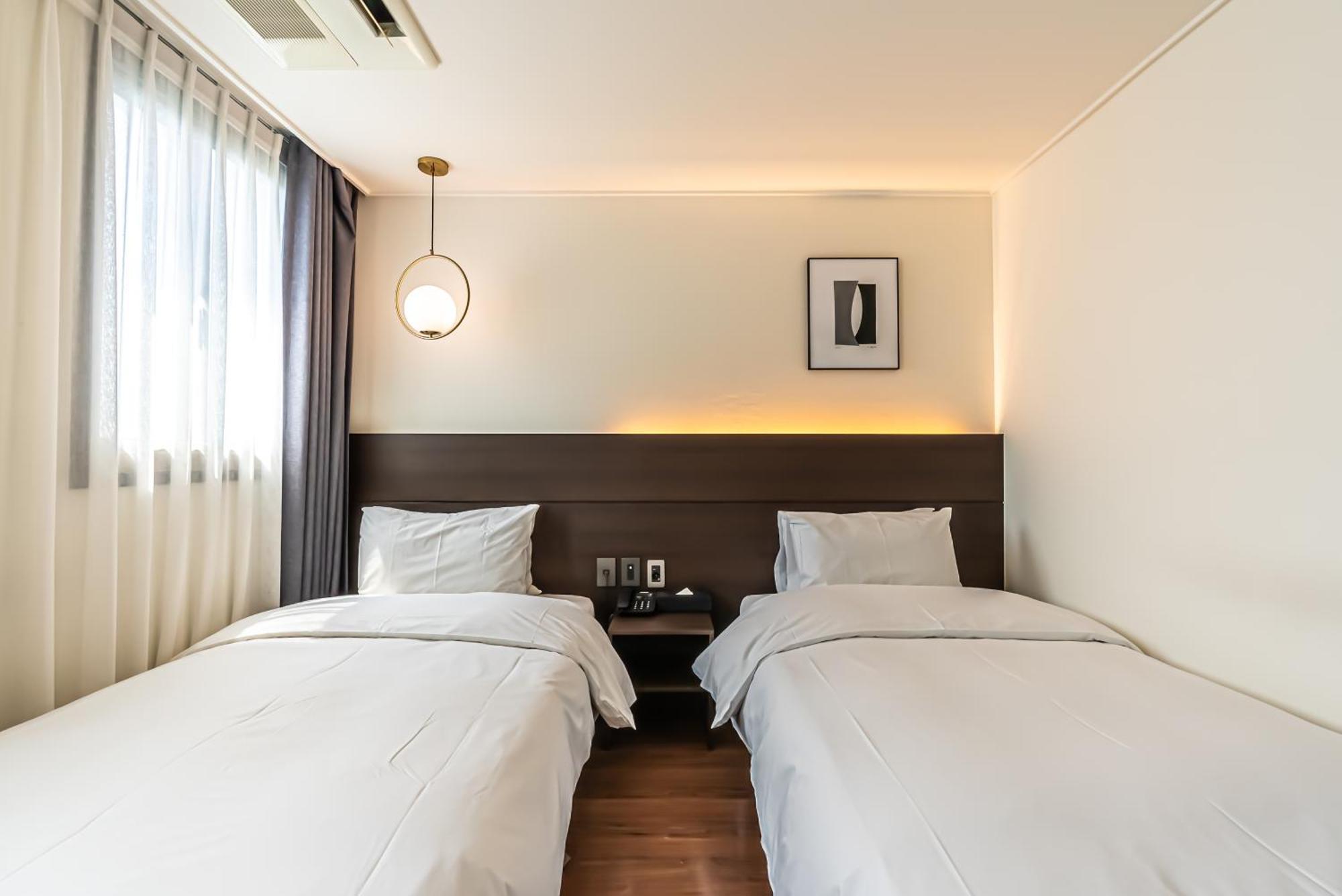 Hotel The Grang Jungmun ソギポ エクステリア 写真