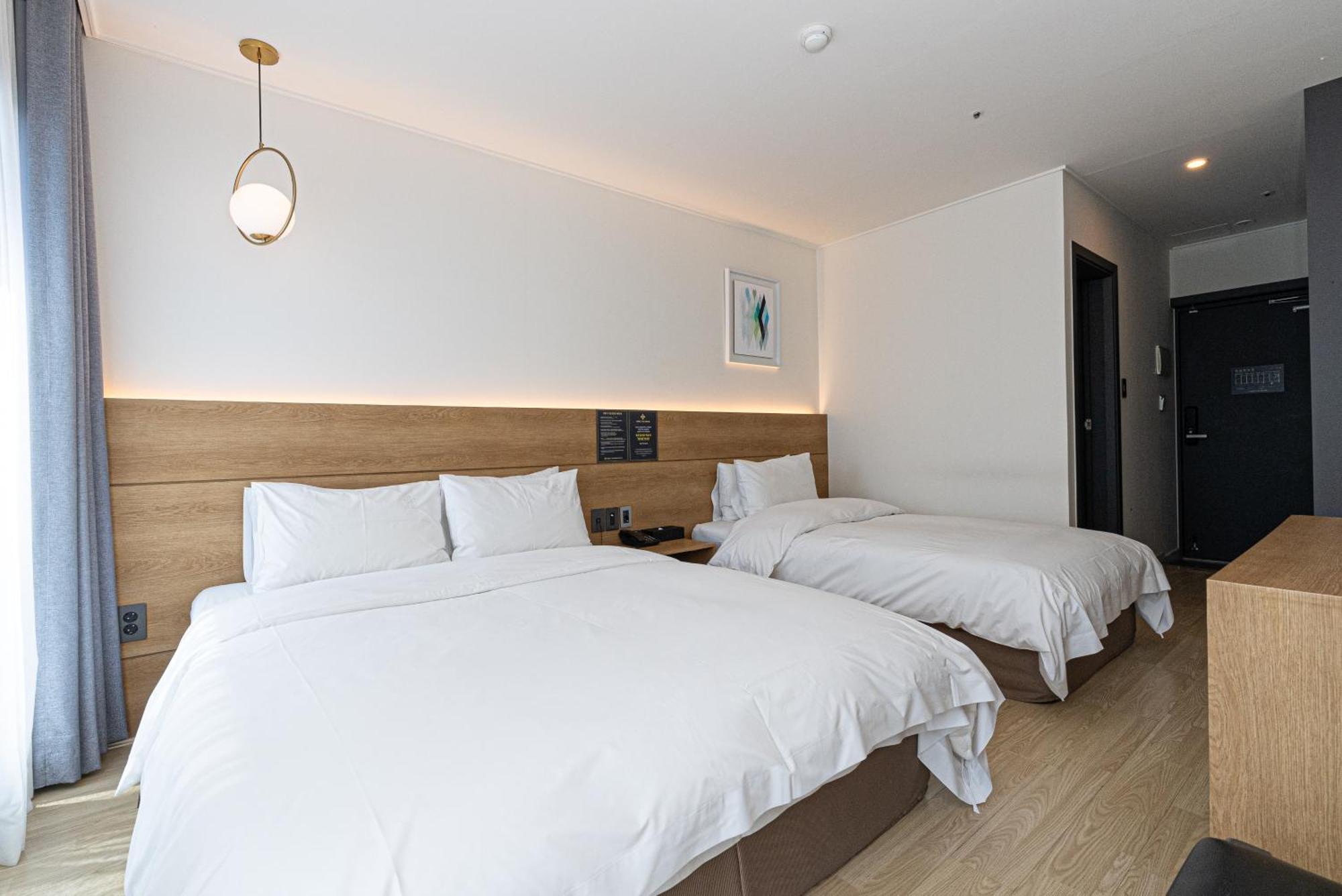 Hotel The Grang Jungmun ソギポ エクステリア 写真